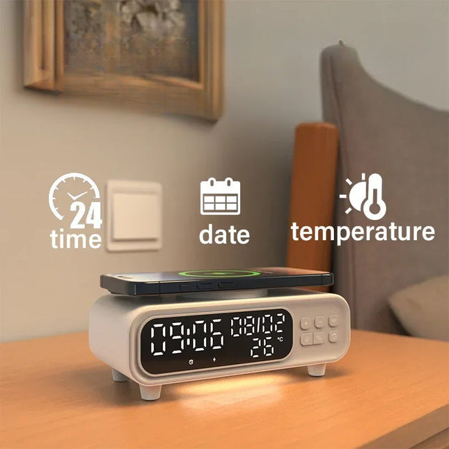 Moderner Digitalwecker mit kabelloser Ladefunktion
