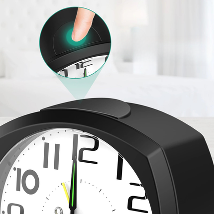 Einfacher analoger Wecker ohne Schnickschnack