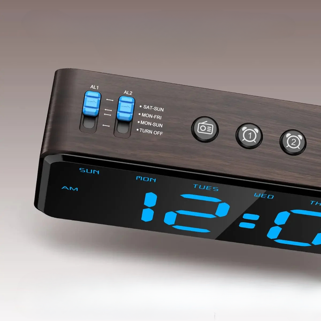 Digitaler Radiowecker in Holzoptik Netzbetrieb