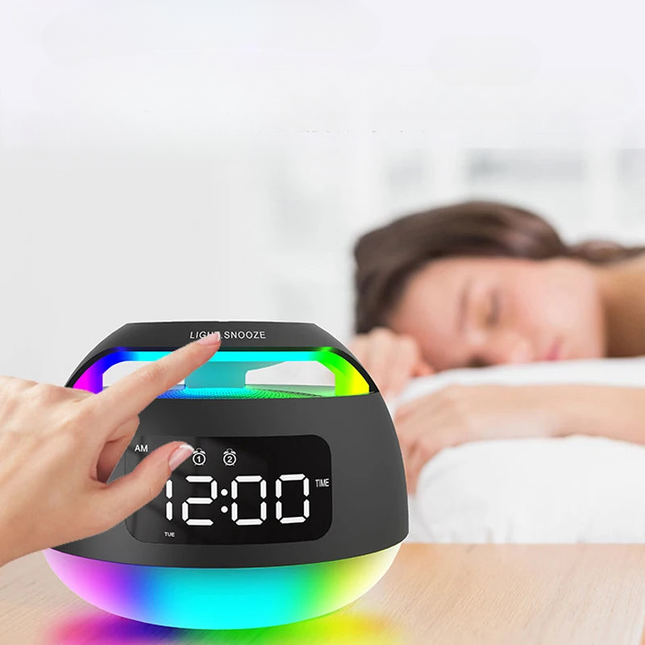 Bluetooth Radiowecker mit buntem RGB-Licht