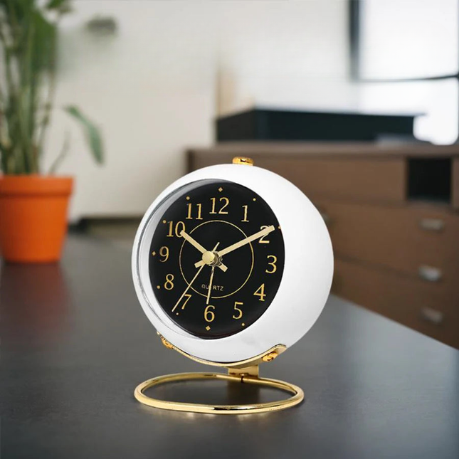 Analoger Design Wecker rund mit Standfuß