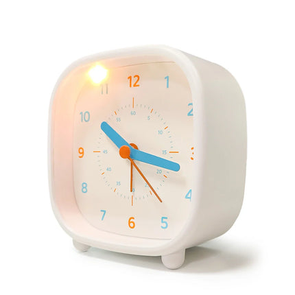 Moderner analoger Wecker für Schulkinder