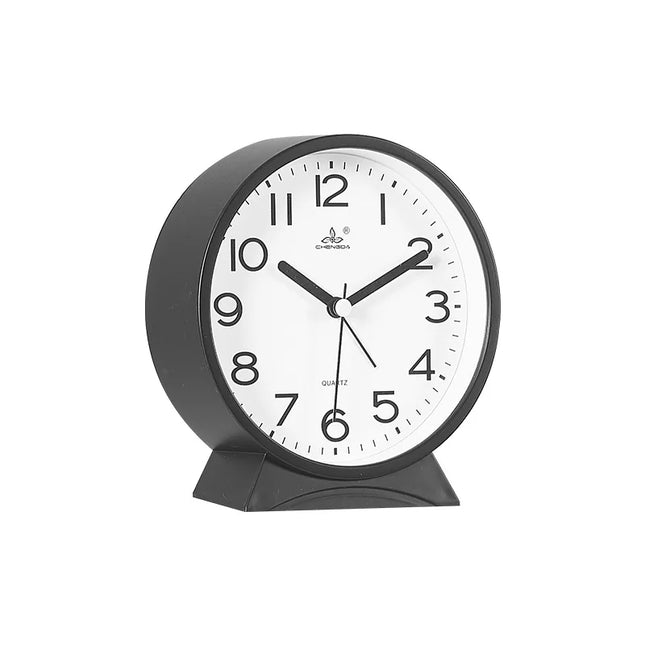 Klassischer runder Wecker mit Ziffernblatt