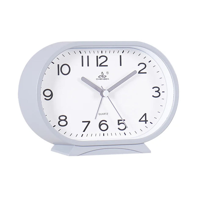 Schlichter analoger Wecker in ovaler Form