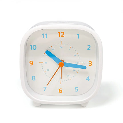 Moderner analoger Wecker für Schulkinder