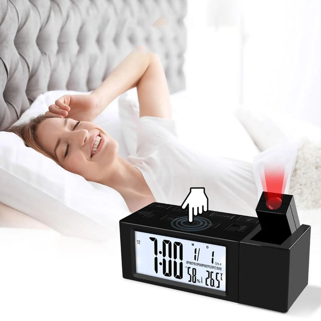 Digitaler Projektionswecker für Jungen