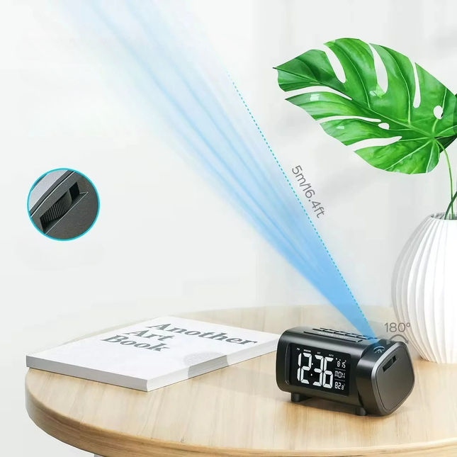 Digitaler Radiowecker mit praktischer Deckenprojektion