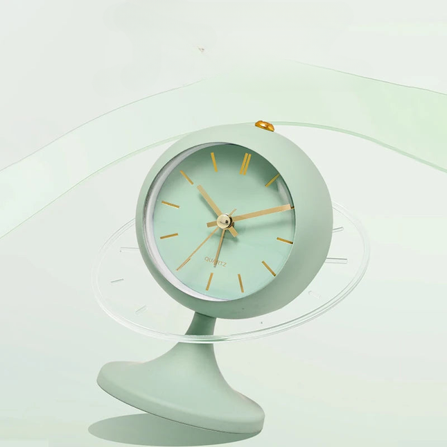 Vintage Tischwecker rund auf Standfuß