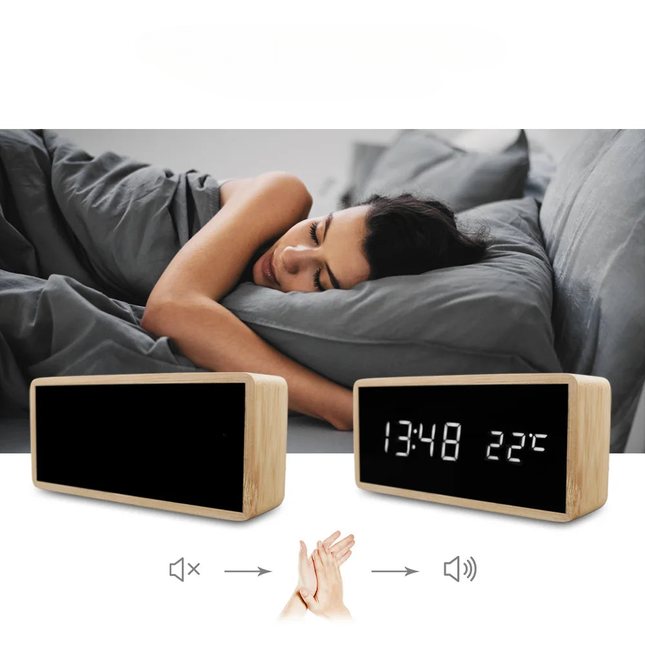Moderner Holzwecker mit digitaler Temperaturanzeige