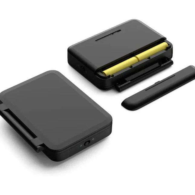 Kleiner digitaler Reisewecker zum Aufklappen