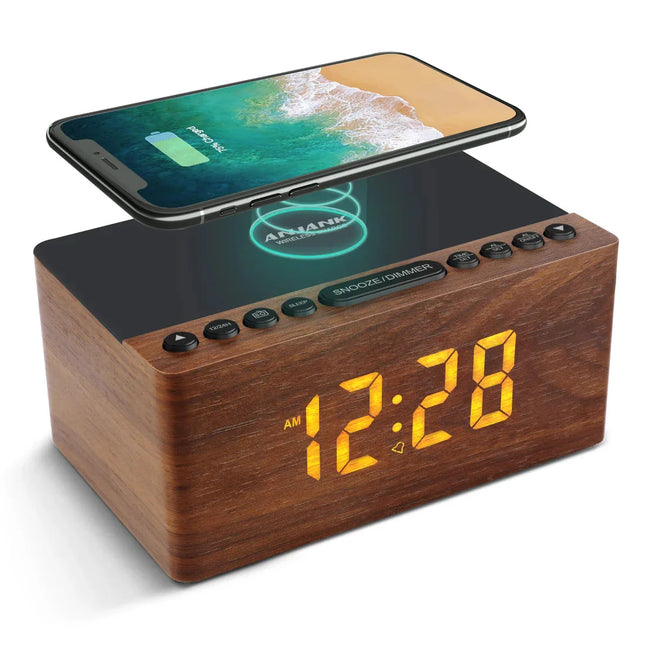 Radiowecker Holzoptik mit Qi-Ladefunktion