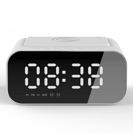 Radiowecker mit Bluetooth und Induktionsladung