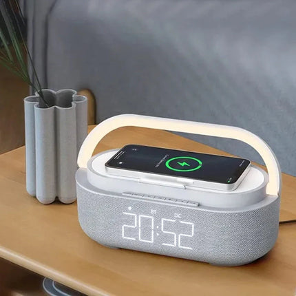 Radiowecker mit Lampe und kabellosem Laden