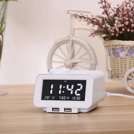 Digitaler Radiowecker mit USB Ladefunktion