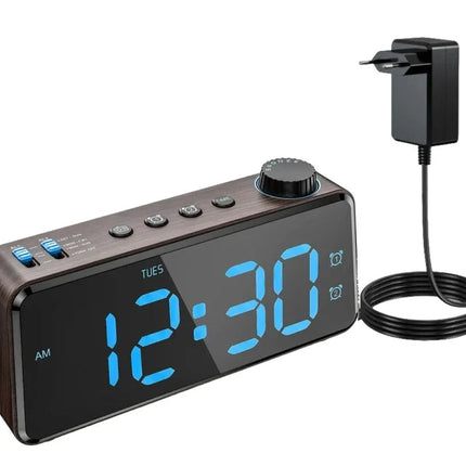 Digitaler Radiowecker in Holzoptik Netzbetrieb