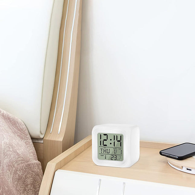 Digitaler Würfel-Wecker mit Farbwechsel