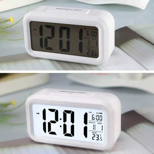 Batteriebetriebener Wecker mit Hintergrundbeleuchtung