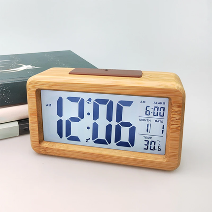 Digitaler Holzwecker mit Temperaturanzeige