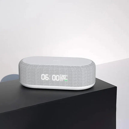 Design Wecker mit Induktionsladegerät