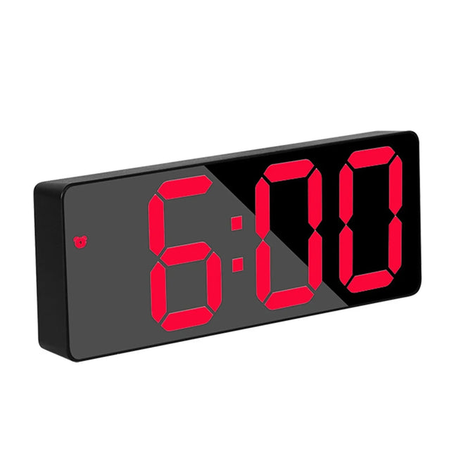 Digitaler LED Wecker mit großen Ziffern