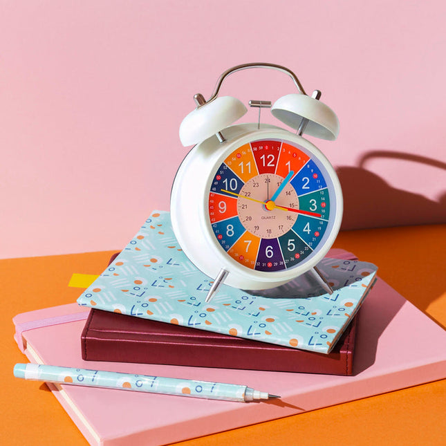 Bunter Lernwecker mit Doppelglocke