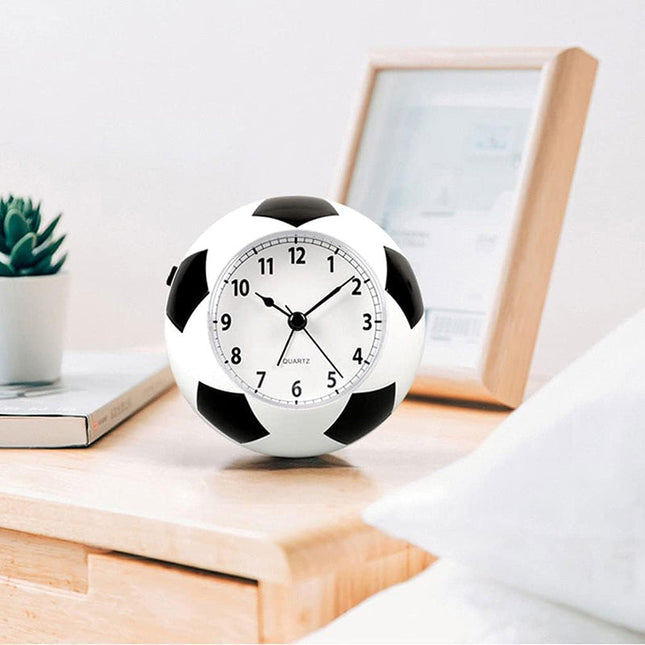 Wecker als Fußball für Jungen