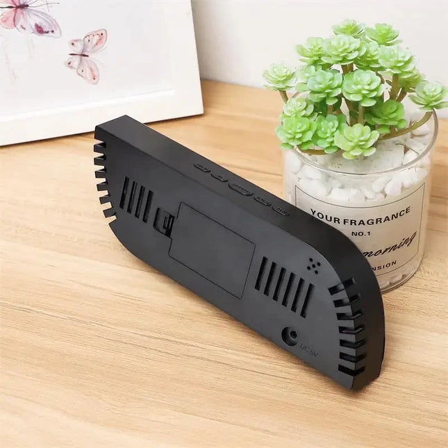 Digitaler Wecker in Holzoptik batteriebetrieben