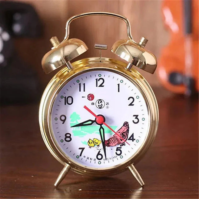 Goldener mechanischer Wecker mit Doppelglocke