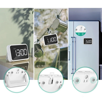 Kleiner Digitalwecker mit verspiegelter Anzeige