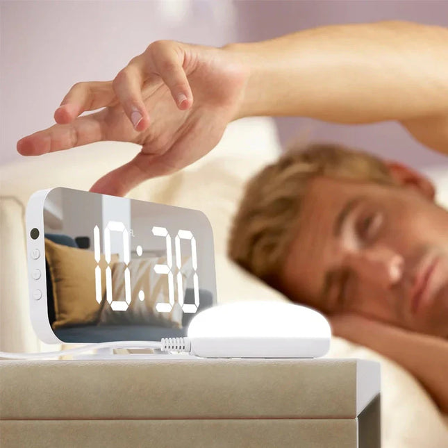 Digitaler Spiegelwecker mit Vibrationsalarm