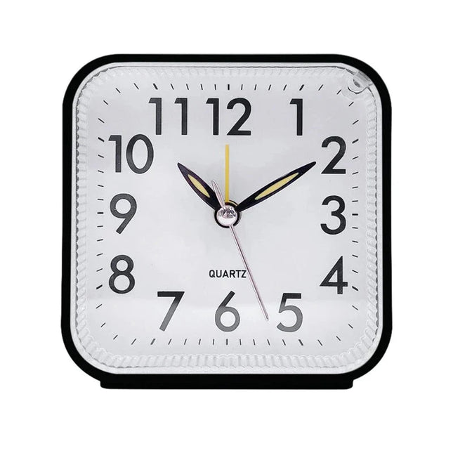 Einfacher analoger Wecker batteriebetrieben