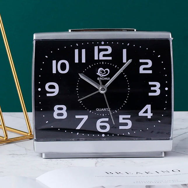 Analoger Wecker für Senioren große Zahlen