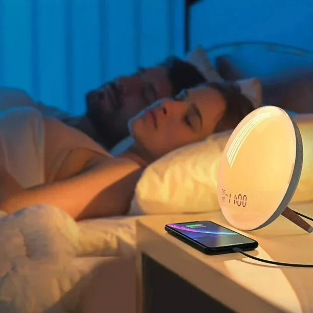 Sonnenaufgangs Wecker mit praktischem USB-Anschluss