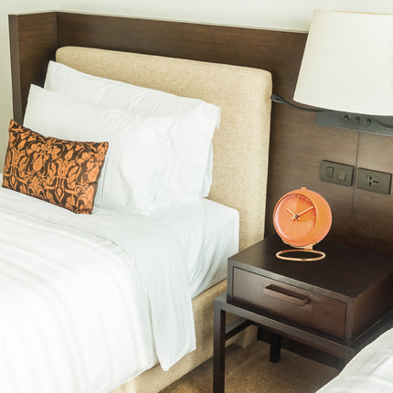 Runder Vintage Wecker in Orange